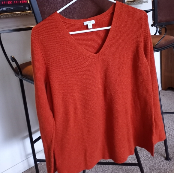 J. Jill Women's Size M Erin Burnt Orange V-Neck Ribbed Shaker Knit Style - Picture 2 of 6